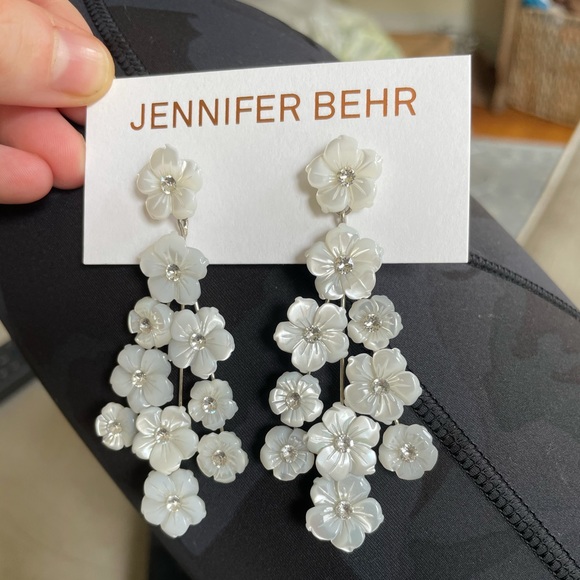 NEW Jennifer Behr Floral Statement Earrings - Picture 4 of 10
